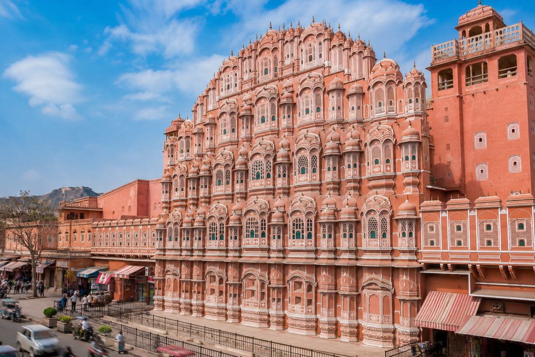 Illustrative view of the pink Hawa Mahal facade in Jaipur